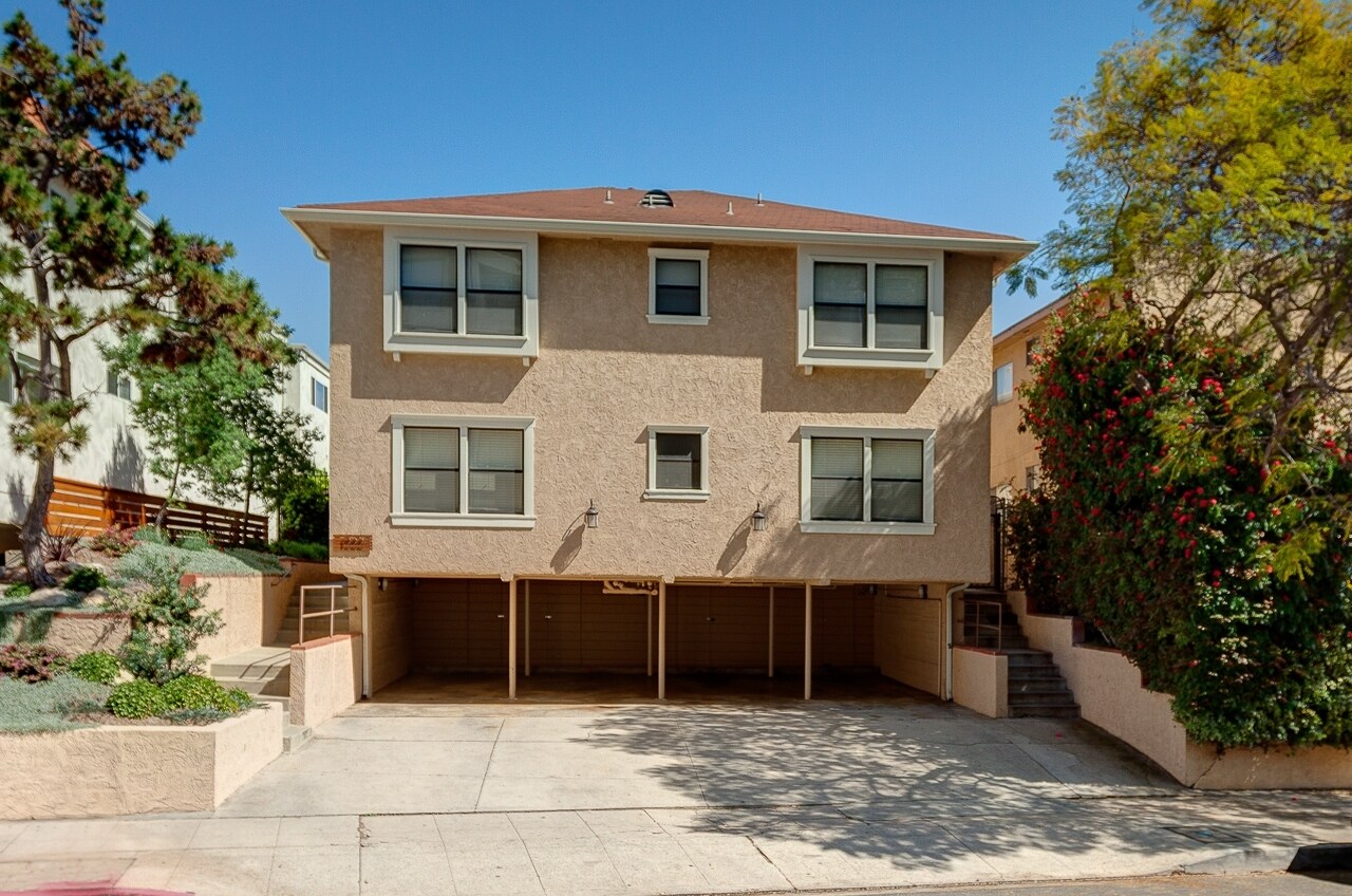 1222 McClellan Dr, Los Angeles, CA for sale Primary Photo- Image 1 of 1