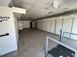 135/135B Caerleon Rd, Newport to rent Interior Photo- Image 2 of 6