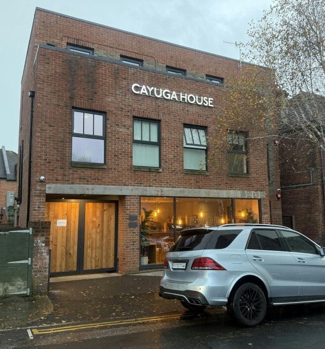 2A Addison Rd, Hove to rent Primary Photo- Image 1 of 3