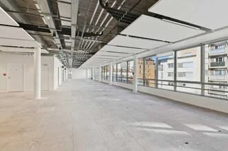24 Rue Villeneuve, Clichy to rent Interior Photo- Image 1 of 10