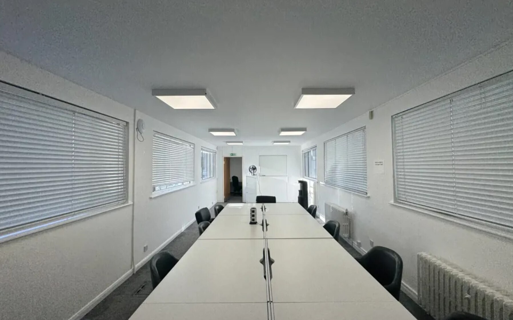 105-107 Bath Rd, Cheltenham to rent Interior Photo- Image 1 of 1