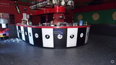 Retail in Guadalajara, Guadalajara to rent Interior Photo- Image 2 of 7