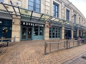 Burton St, Nottingham to rent Building Photo- Image 1 of 2