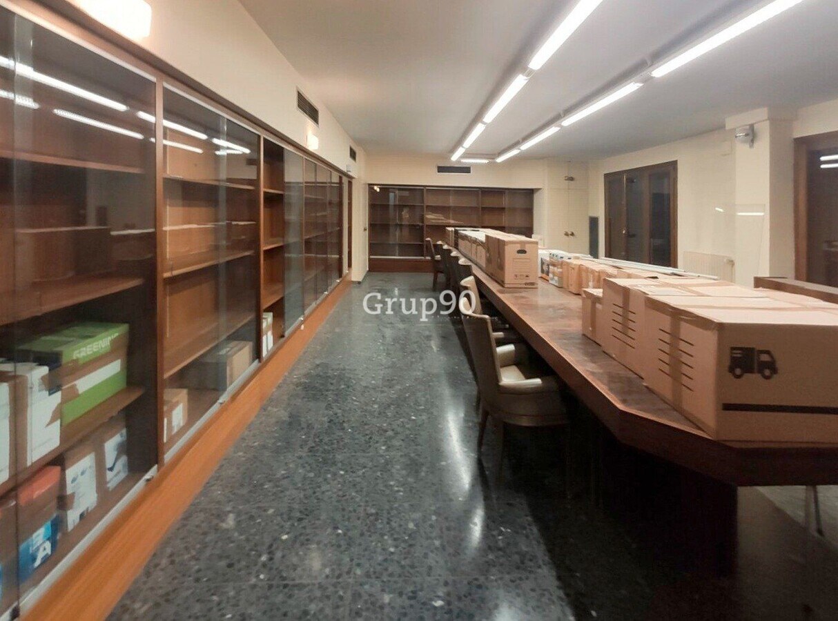 Lleida, LER 25002 -  -  - Interior Photo - Image 2 of 17