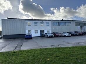 Tregoniggie Industrial Estate, Falmouth to rent Building Photo- Image 2 of 10