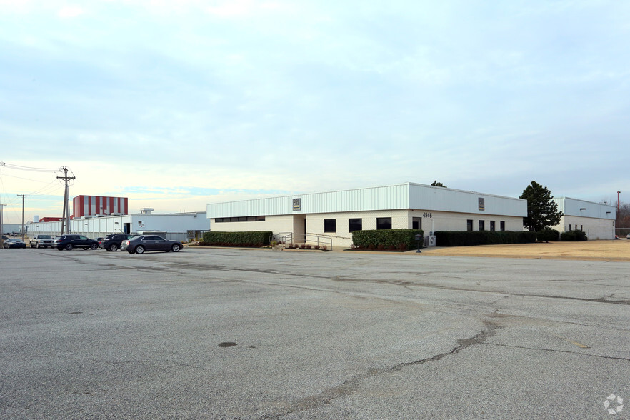 4940-4952 E 66th St N, Tulsa, OK for rent - Building Photo - Image 3 of 10