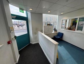 1 Queen St, Redcar to rent Interior Photo- Image 2 of 4