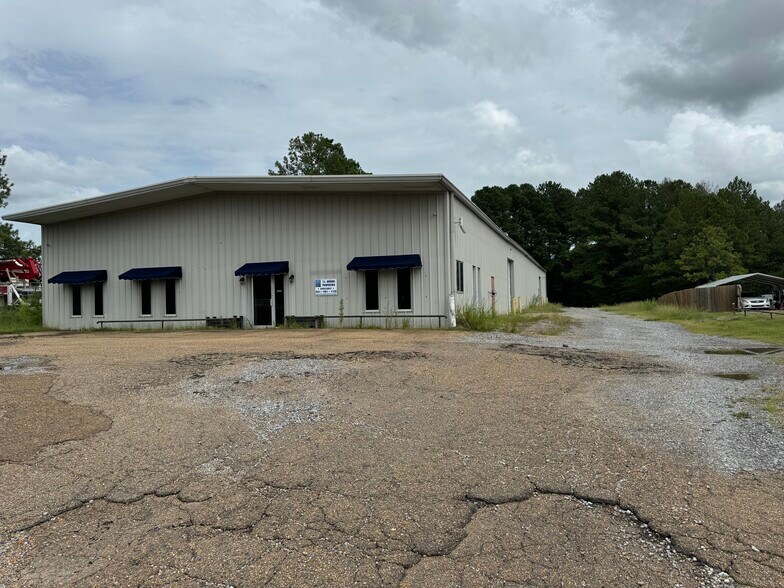 5470 I 55 S, Byram, MS for rent - Building Photo - Image 1 of 11