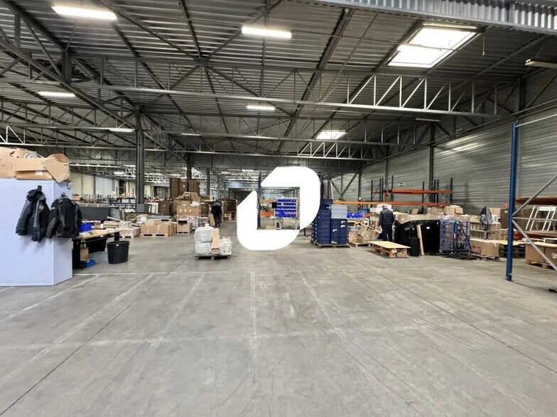 9 Rue De Rochefort, Strasbourg to rent - Interior Photo - Image 3 of 5