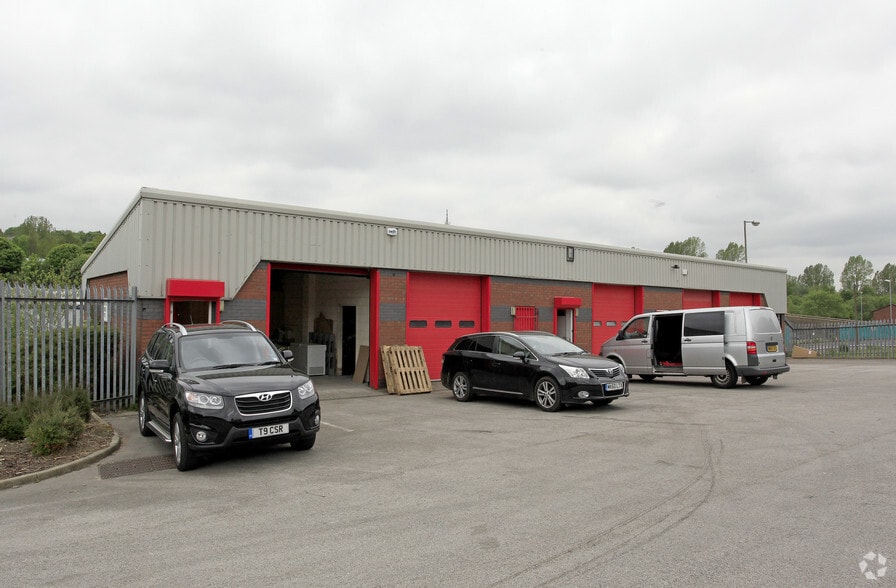 Cromford St, Oldham for sale - Building Photo - Image 1 of 1