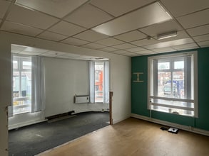 8 Stockport Rd, Manchester to rent Interior Photo- Image 1 of 5