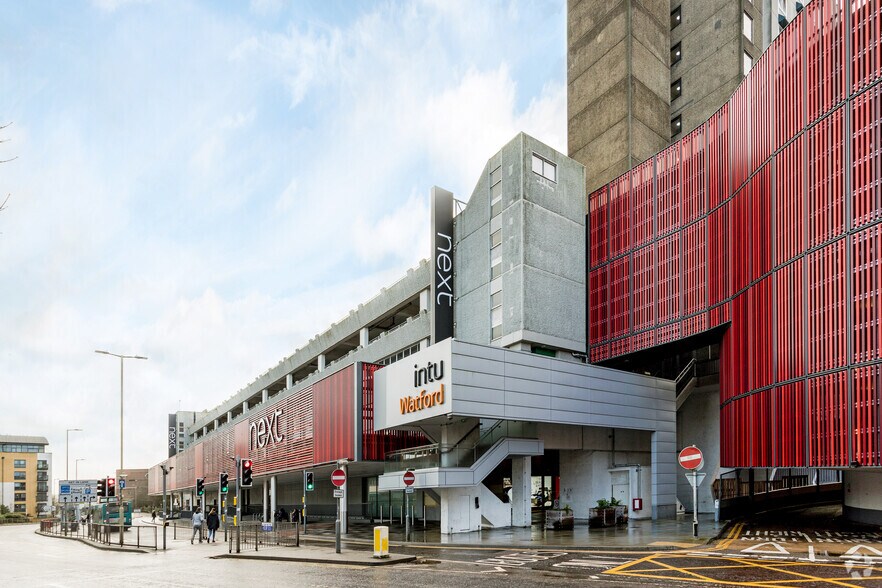High St, Watford for sale - Primary Photo - Image 1 of 1