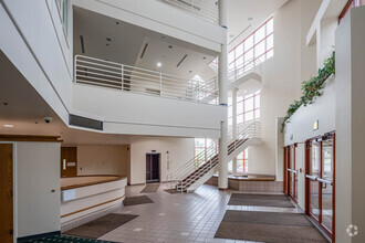 615 Epsilon Dr, Pittsburgh, PA for sale Lobby- Image 1 of 5