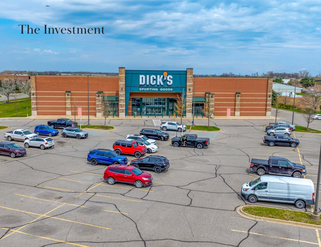 50580 Waterside Dr, New Baltimore, MI for sale Primary Photo- Image 1 of 7