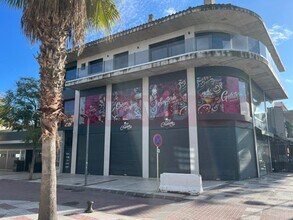 Retail in Castell-Platja d'Aro, Gerona to rent Interior Photo- Image 2 of 9