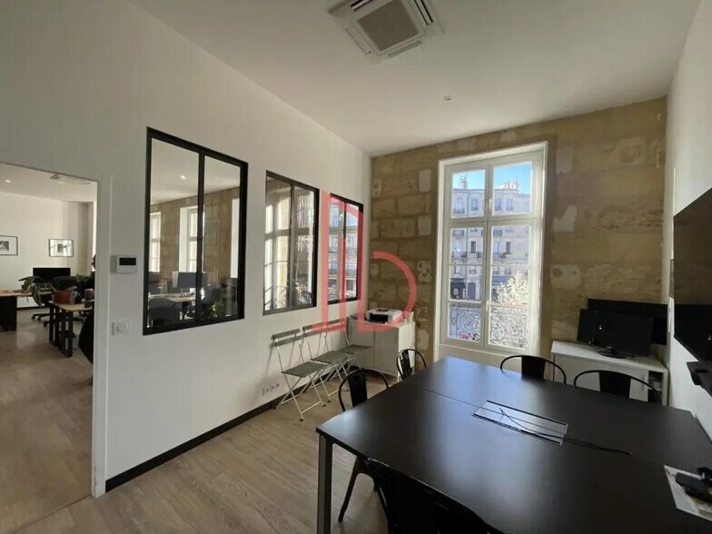 Office in Bordeaux to rent - Interior Photo - Image 3 of 5