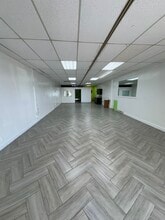 4373-4399 N University Dr, Fort Lauderdale, FL to rent Interior Photo- Image 1 of 2