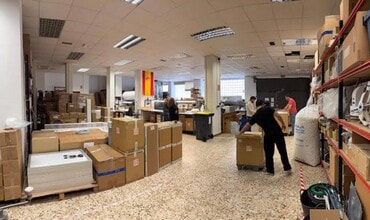 Retail in Madrid, Madrid to rent Interior Photo- Image 1 of 5