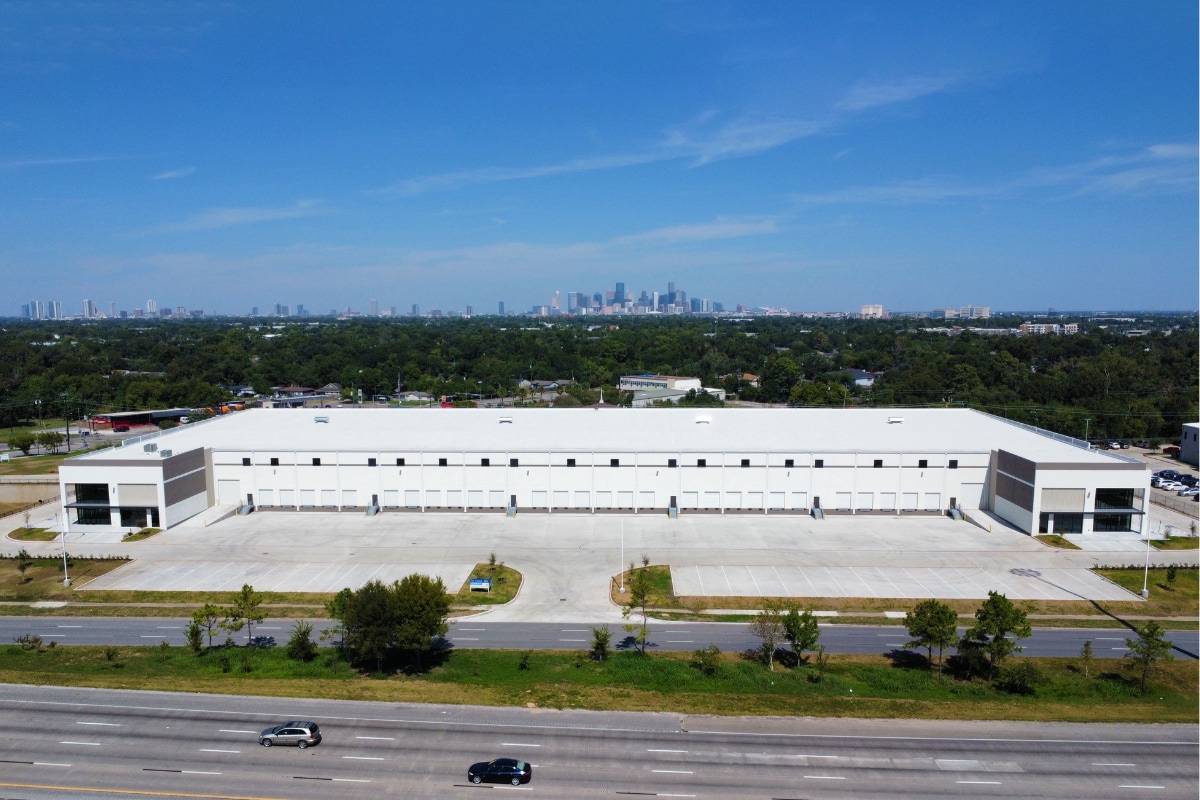 5415 South Loop E, Houston, TX to rent Building Photo- Image 1 of 6