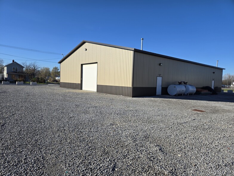 408 Findlay Rd, Lima, OH for sale - Building Photo - Image 1 of 7