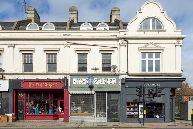 More details for 77-77A Trafalgar Rd, London - Retail to Rent