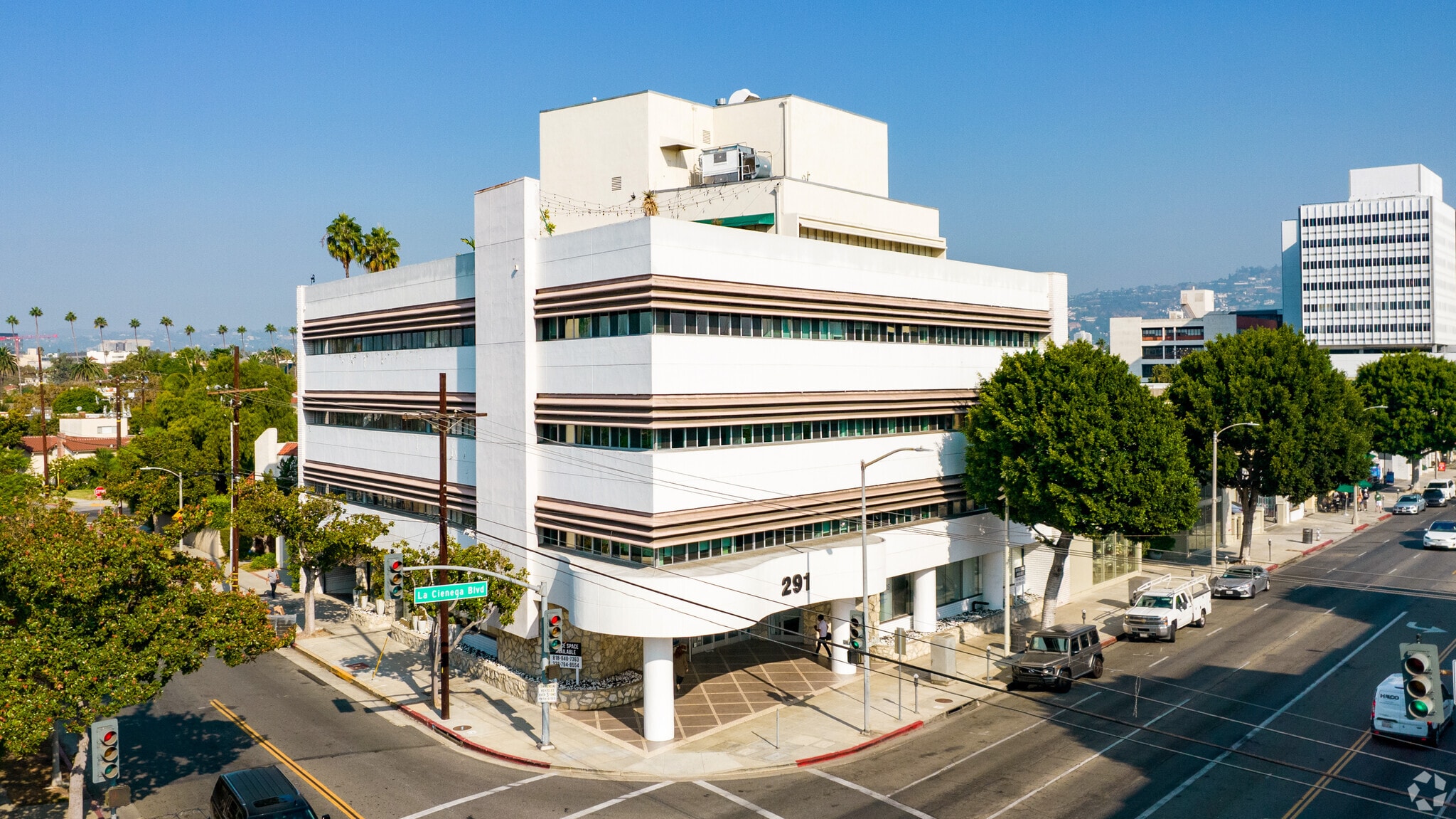 291 S La Cienega Blvd, Beverly Hills, CA to rent Building Photo- Image 1 of 10