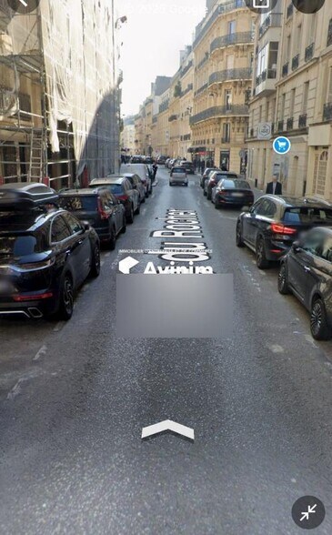 Retail in Paris to rent - Aerial - Image 2 of 2