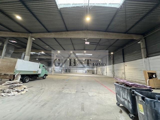 Industrial in Morangis to rent - Interior Photo - Image 2 of 3