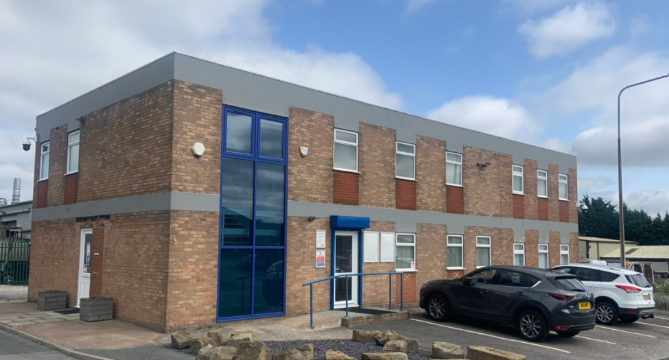 Five Crosses Industrial Estate, Wrexham for rent - Building Photo - Image 1 of 3