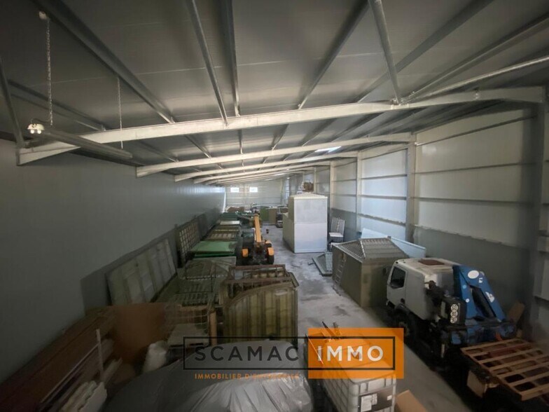 Industrial in Gémenos to rent - Interior Photo - Image 3 of 4