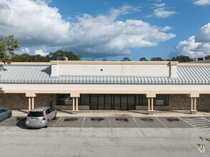 5751 N Main St, Jacksonville, FL for rent Building Photo- Image 2 of 8