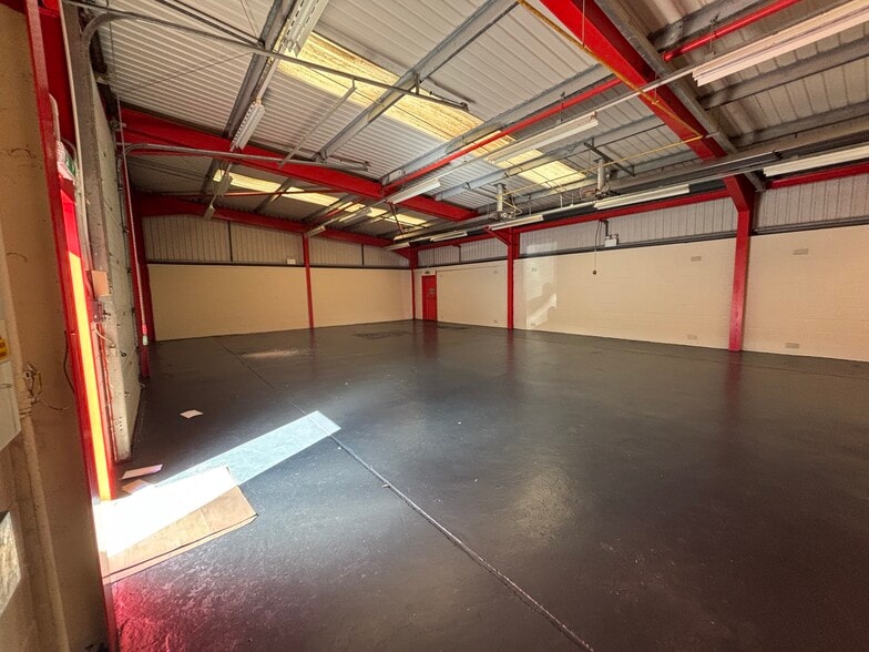 14 Bridgend Ln, Dalry to rent - Building Photo - Image 2 of 3