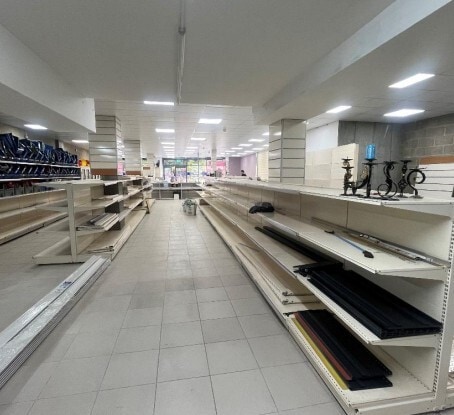 88 Rushey Grn, London to rent Interior Photo- Image 1 of 3