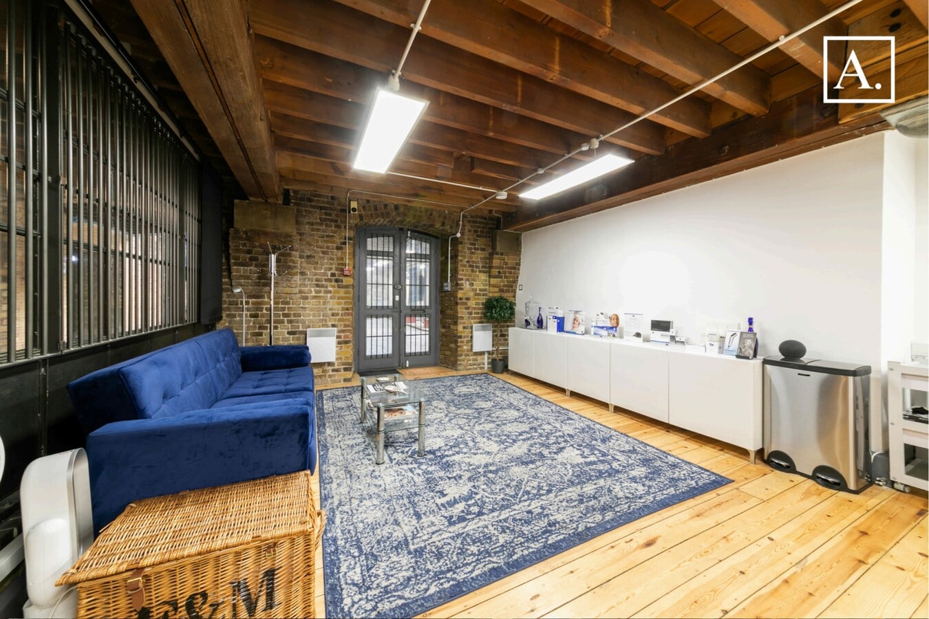 Mill St, London, LND SE1 2BB - Unit Unit 2 -  - Interior Photo - Image 2 of 6