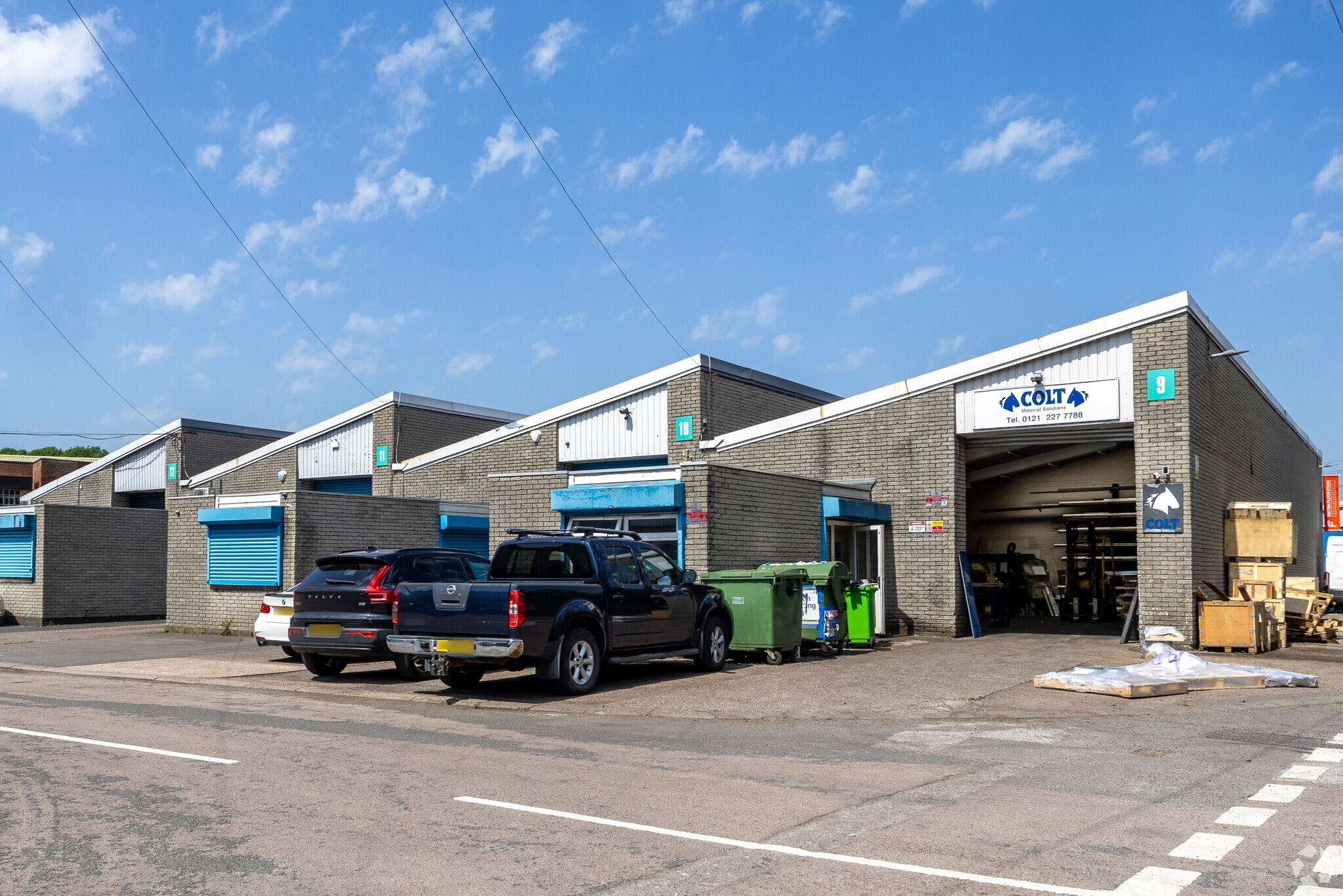Mucklow Hl, Halesowen to rent Primary Photo- Image 1 of 3