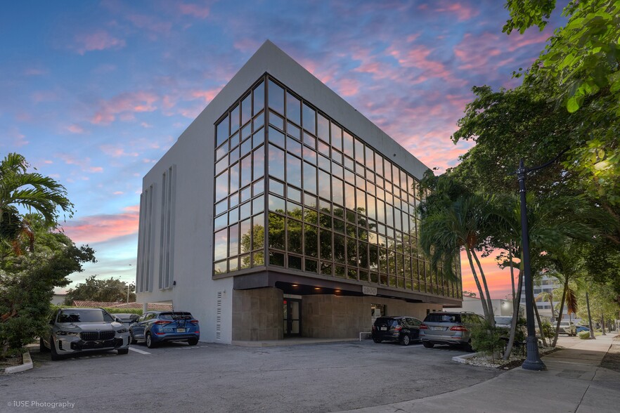 1900 Coral Way, Miami, FL for sale - Building Photo - Image 1 of 24