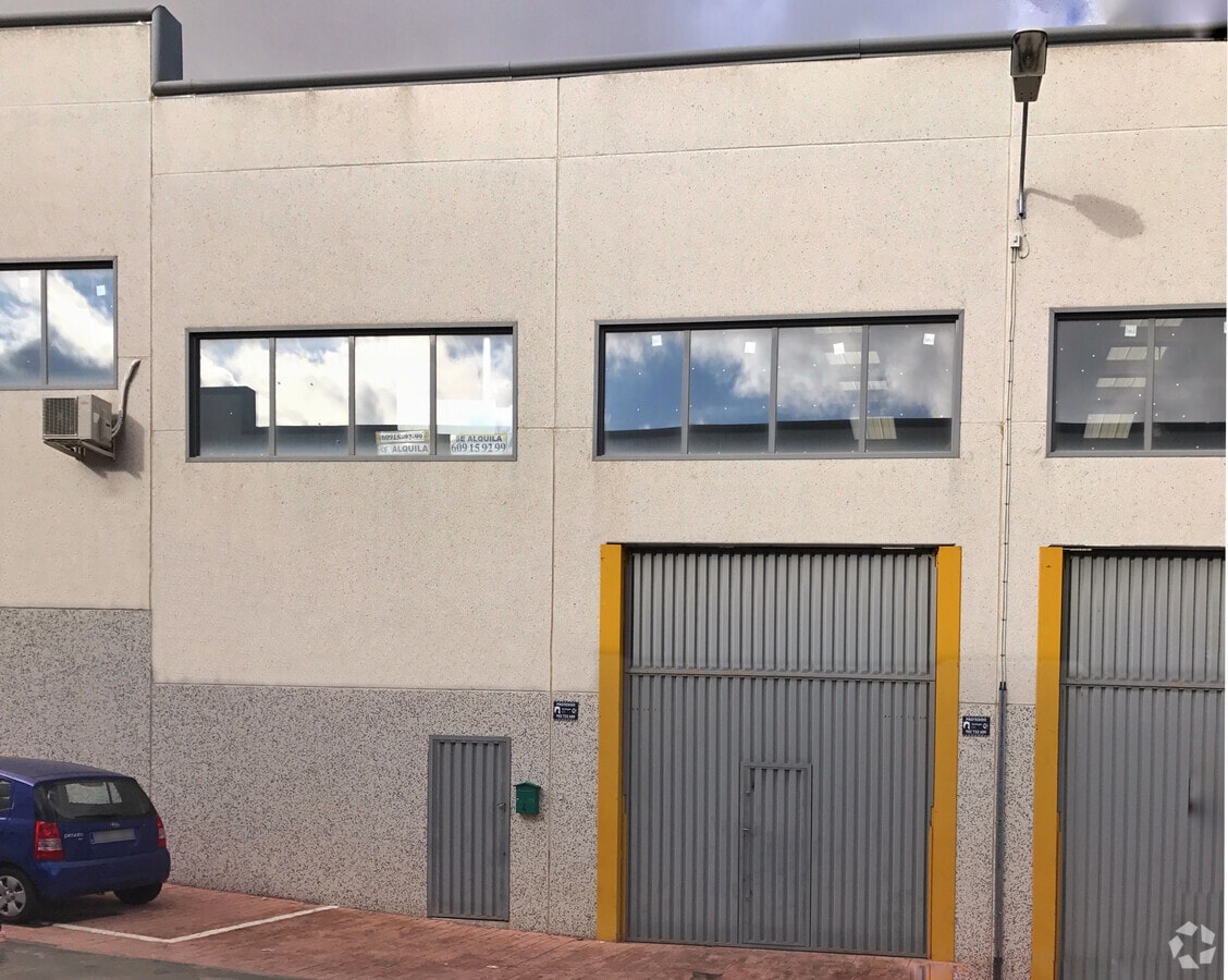 Calle Miguel Servet, 11, Valdemoro, MAD 28341 - Unit Módulo 3 - - Interior Photo - Image 1 of 2