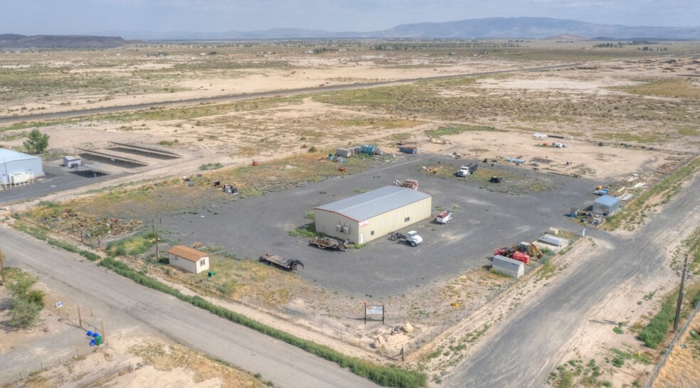 1810 Lake St, Silver Springs, NV for sale - Aerial - Image 1 of 1