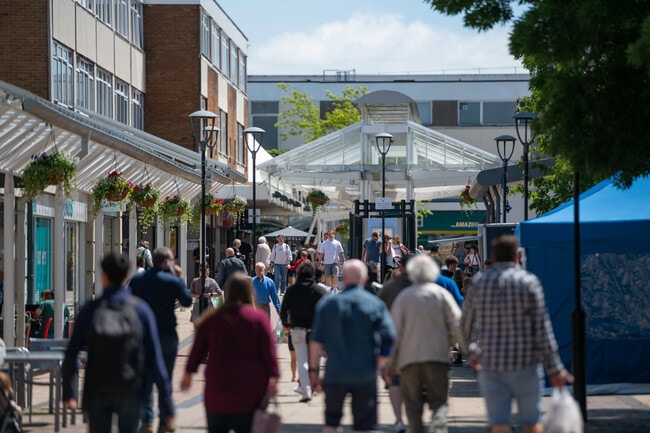 More details for 1-21 West Walk, Yate - Retail to Rent