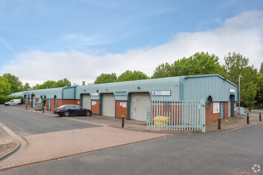 Oldbury Rd, Smethwick, B66 1NN UK