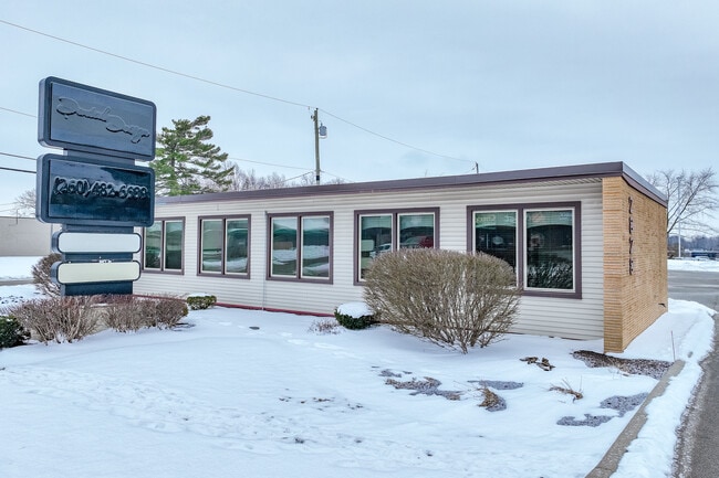 More details for 2828 E State Blvd, Fort Wayne, IN - Office for Auction