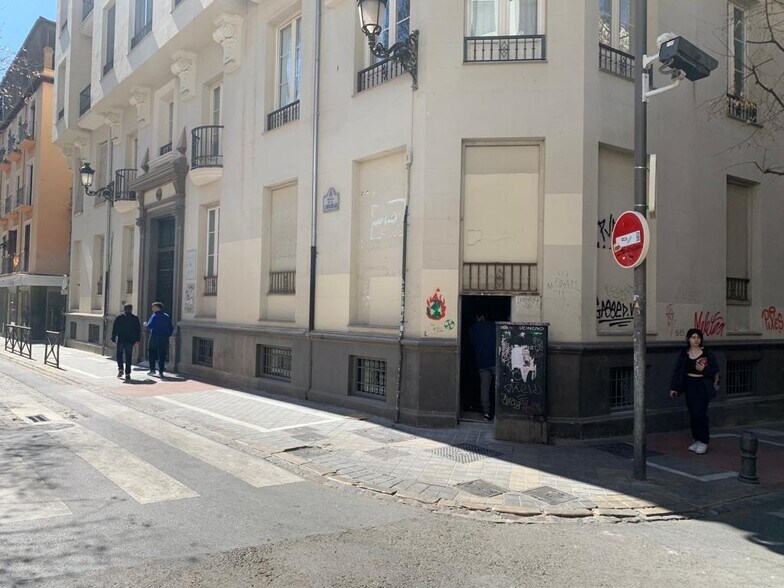 Retail in Granada, Granada for sale - Building Photo - Image 2 of 11