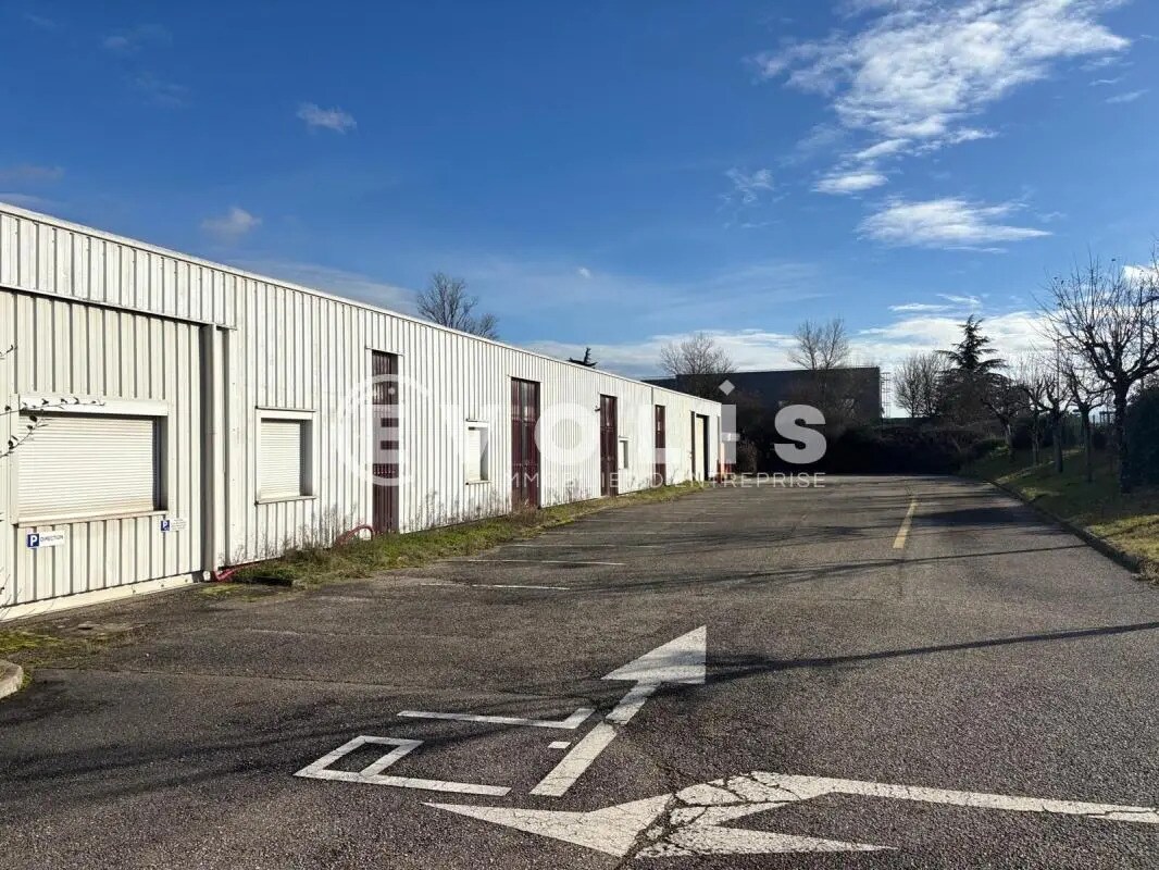 54 Avenue De L'Industrie, Rillieux-la-Pape to rent Building Photo- Image 1 of 11