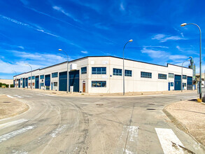 Industrial in El Viso de San Juan, TOL for sale Primary Photo- Image 1 of 4