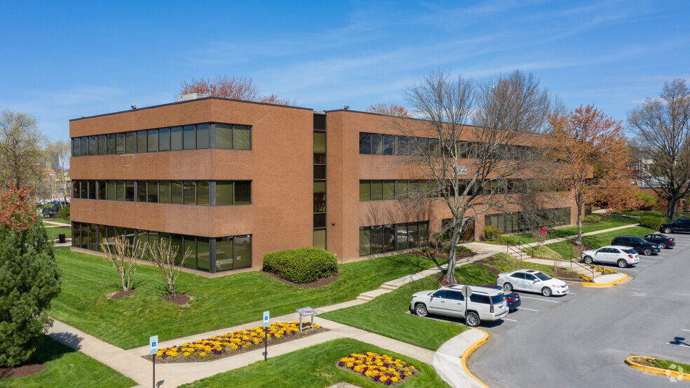 8600 LaSalle Rd, Towson, MD for rent - Building Photo - Image 2 of 10