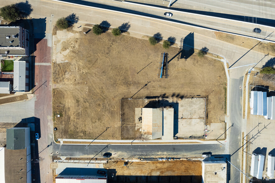 301 South Fwy, Fort Worth, TX for rent - Primary Photo - Image 1 of 9