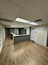 1819 E Southern Ave, Mesa, AZ to rent Interior Photo- Image 2 of 10