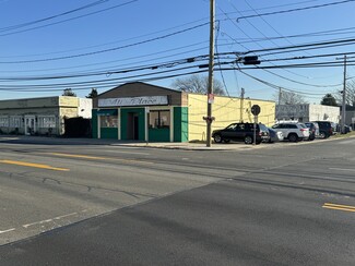 More details for 609 W Montauk Hwy, Lindenhurst, NY - Retail for Sale