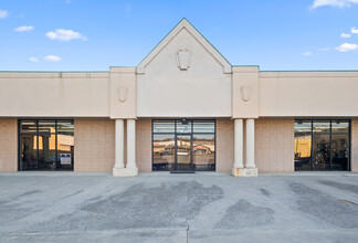 901-913 Congress Pky N, Athens, TN for sale Building Photo- Image 1 of 1