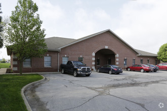 7517 Beechwood Centre Rd, Avon, IN for sale Primary Photo- Image 1 of 1